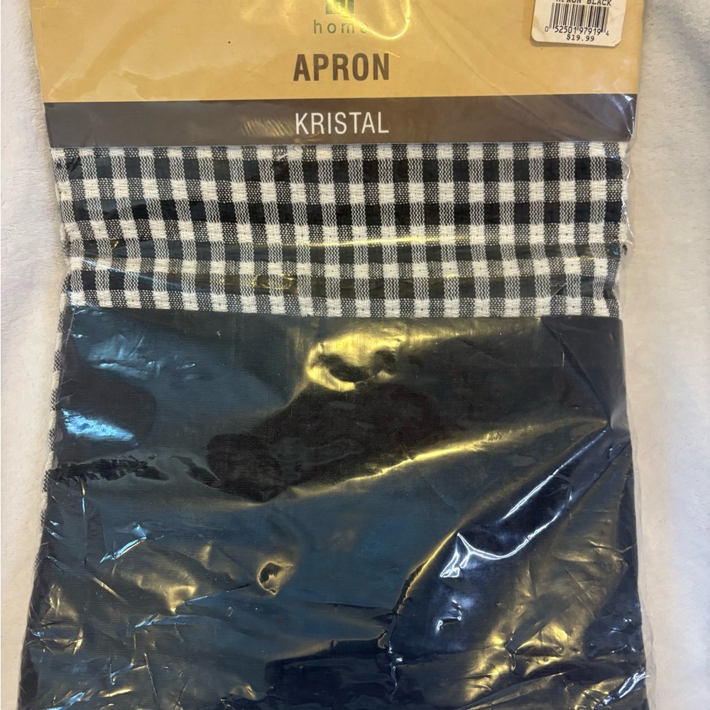 Kitchen Apron, Black and White Checkered Classic Design